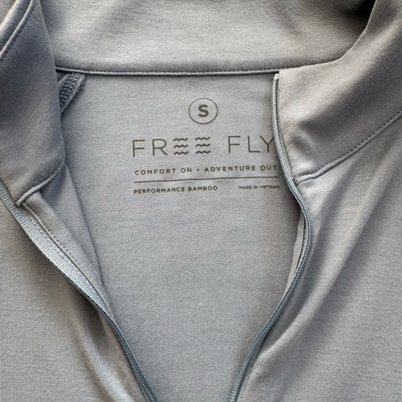 NWOT Free Fly Quarter Zip - Picture 2 of 3